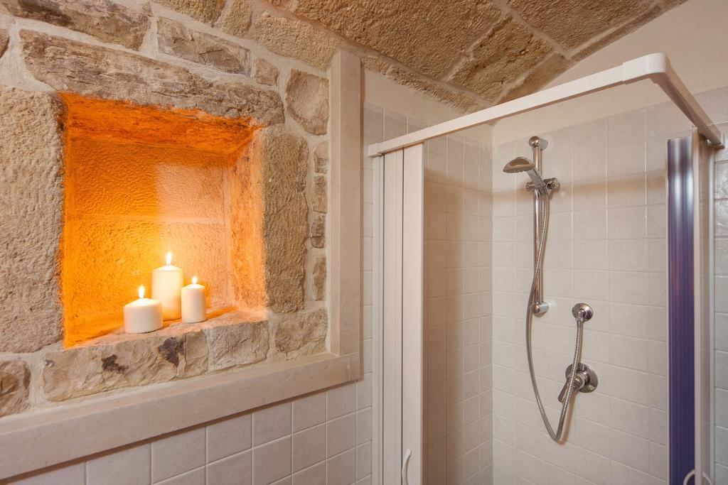بولينيانو آ ماري Cuore Di Pietra B&B المظهر الخارجي الصورة