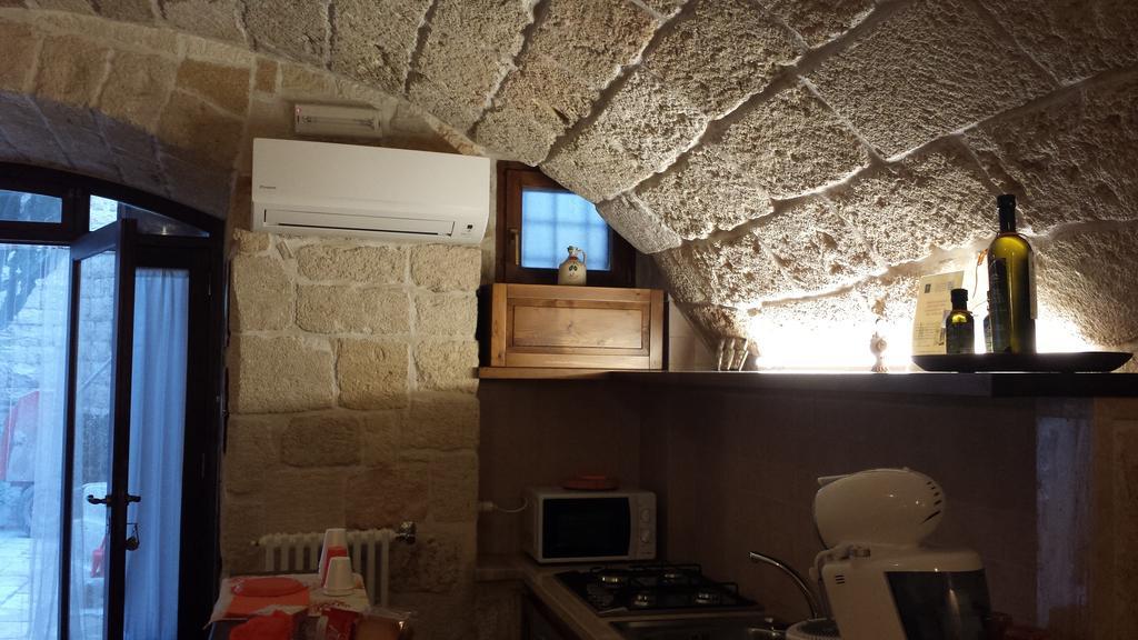 بولينيانو آ ماري Cuore Di Pietra B&B المظهر الخارجي الصورة